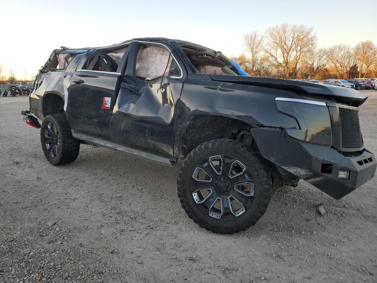 CHEVROLET SUBURBAN K1500 LT