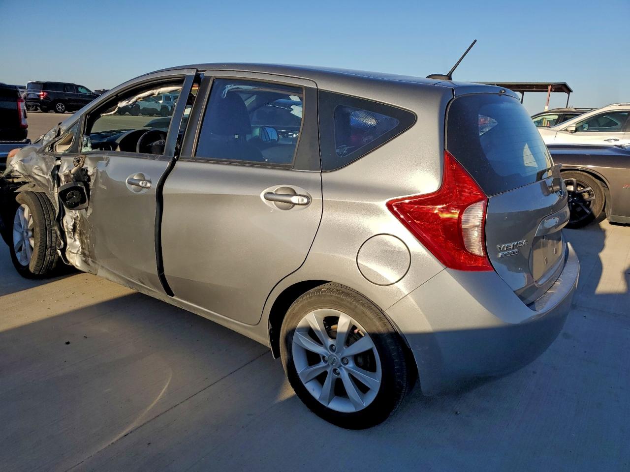 NISSAN VERSA NOTE S