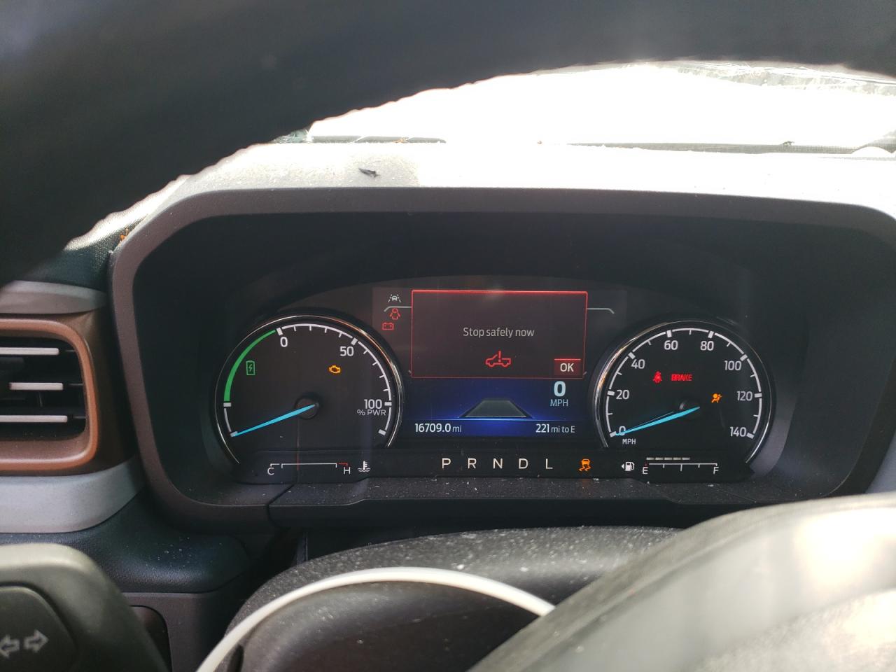 FORD MAVERICK LARIAT