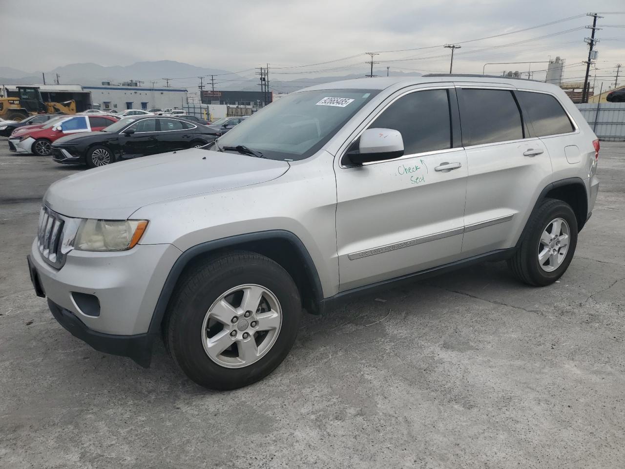 JEEP GRAND CHEROKEE LAREDO