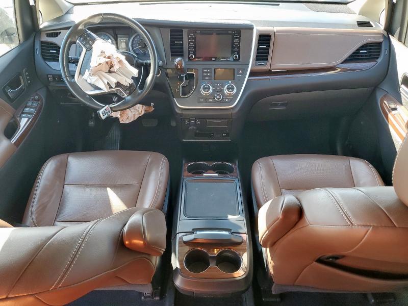 2020 TOYOTA SIENNA XLE #3292614601