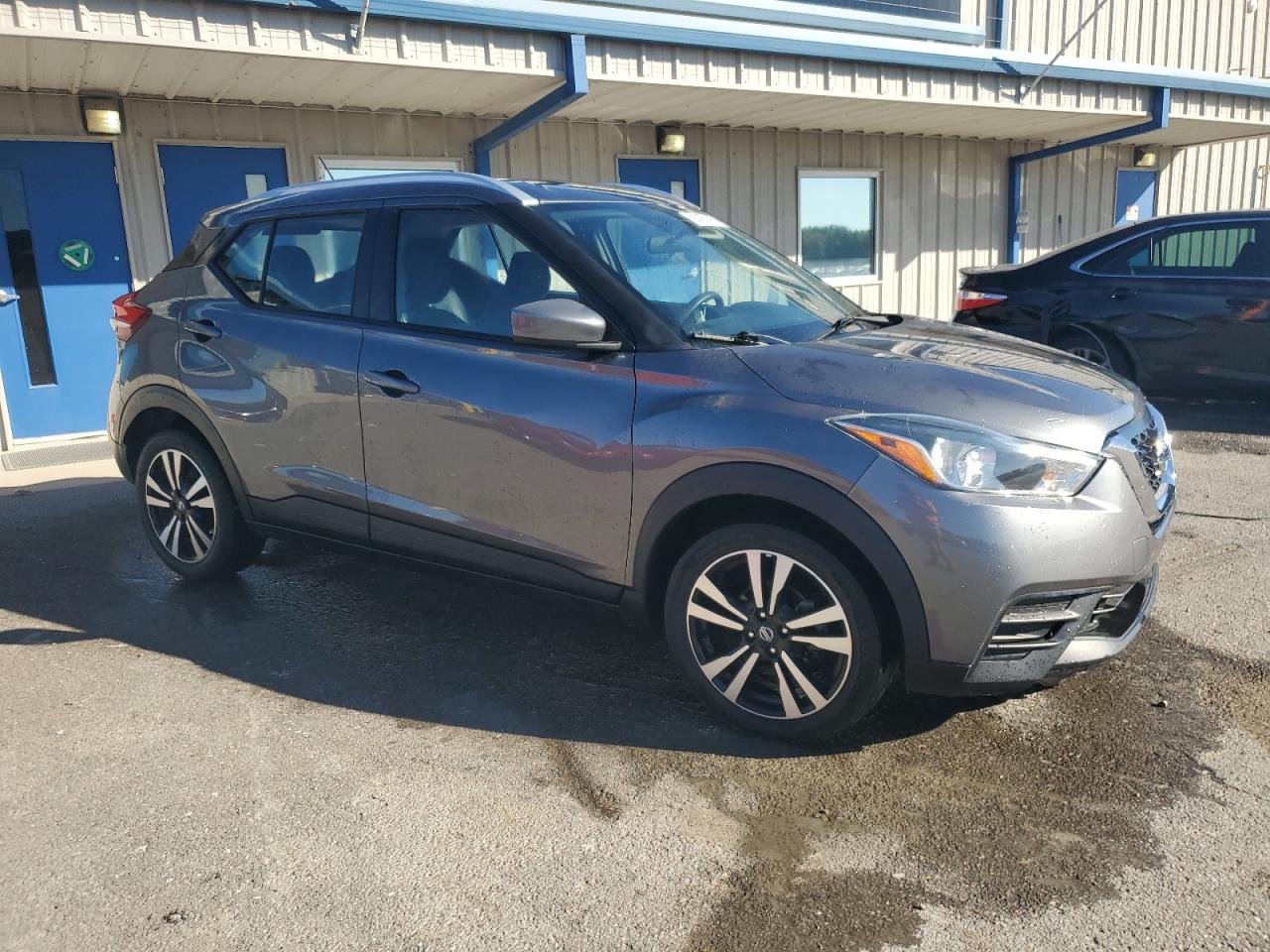 NISSAN KICKS S