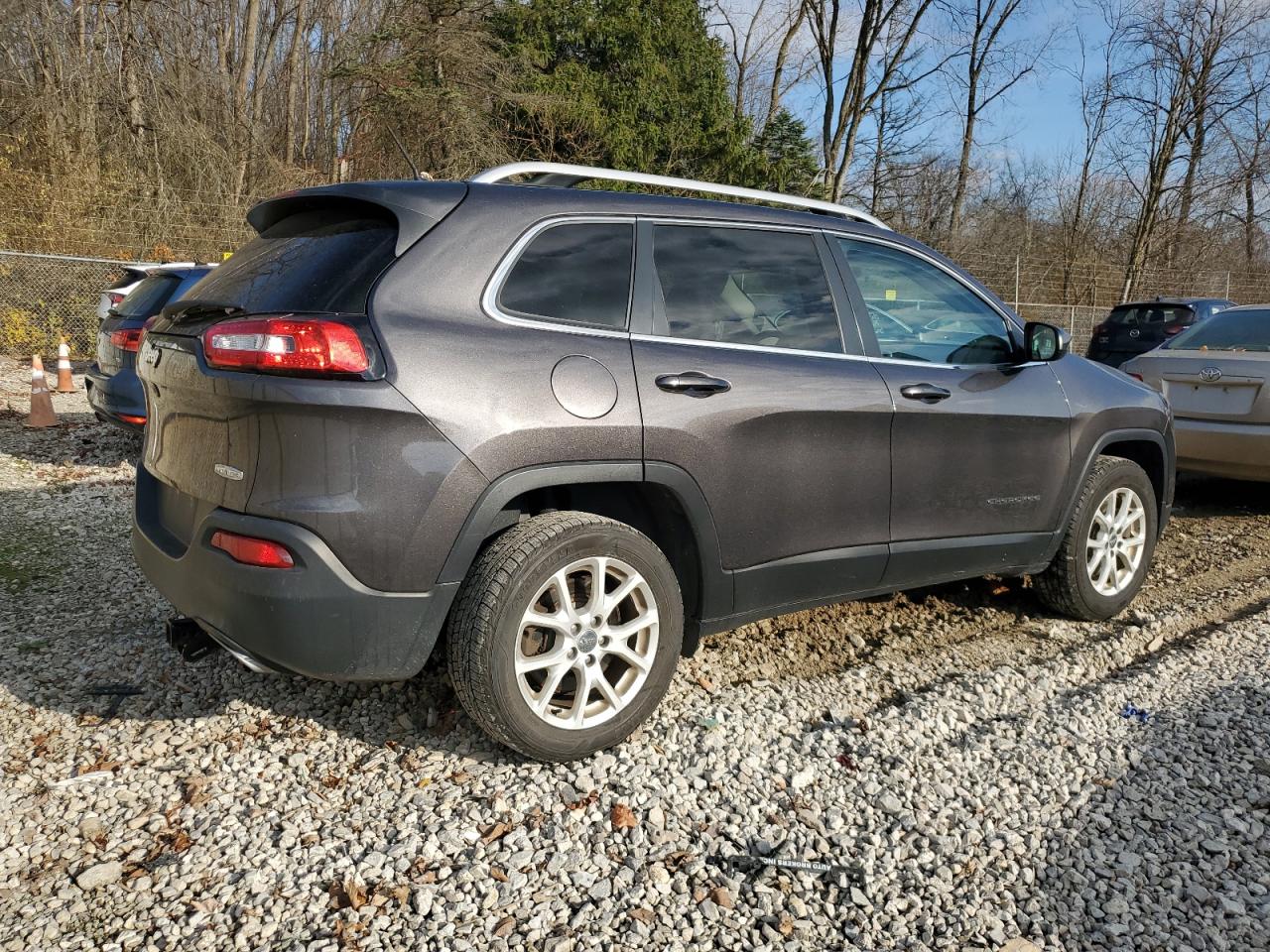 JEEP GRAND CHEROKEE LATITUDE PLUS