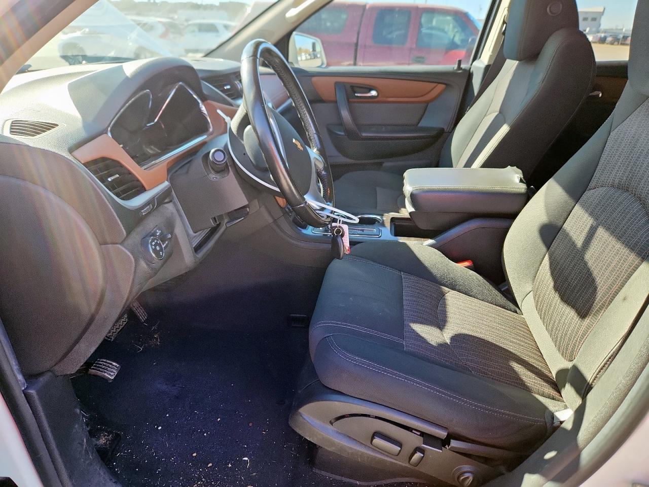 CHEVROLET TRAVERSE LT