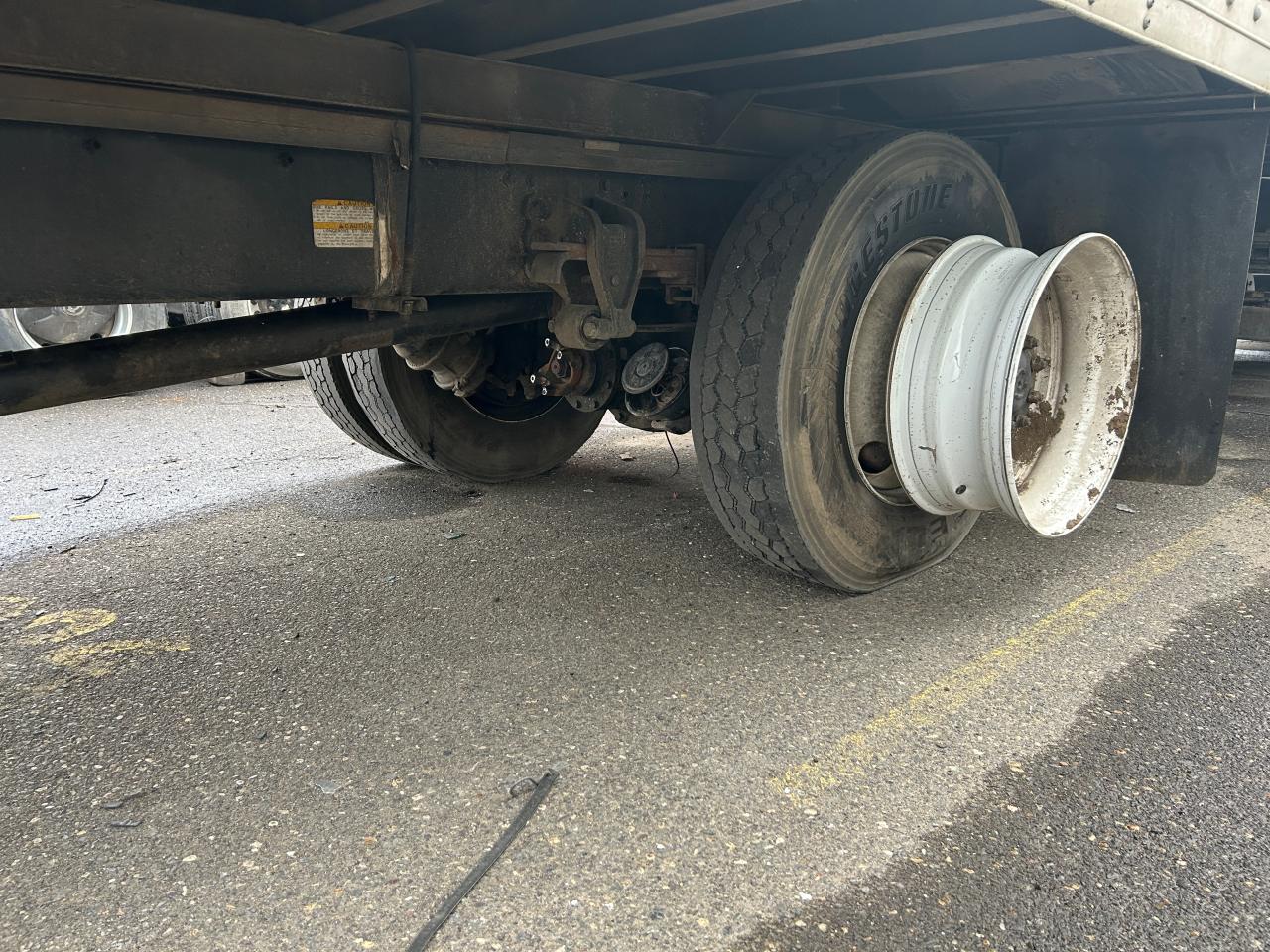 Lot #3311502279 2021 HINO UNKNOWN