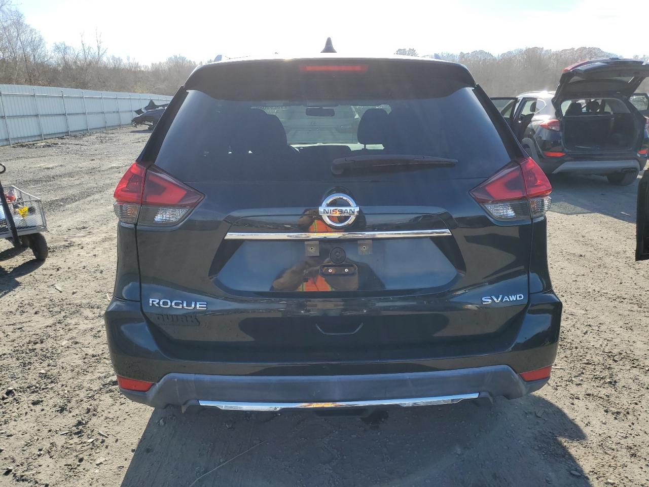 NISSAN ROGUE S