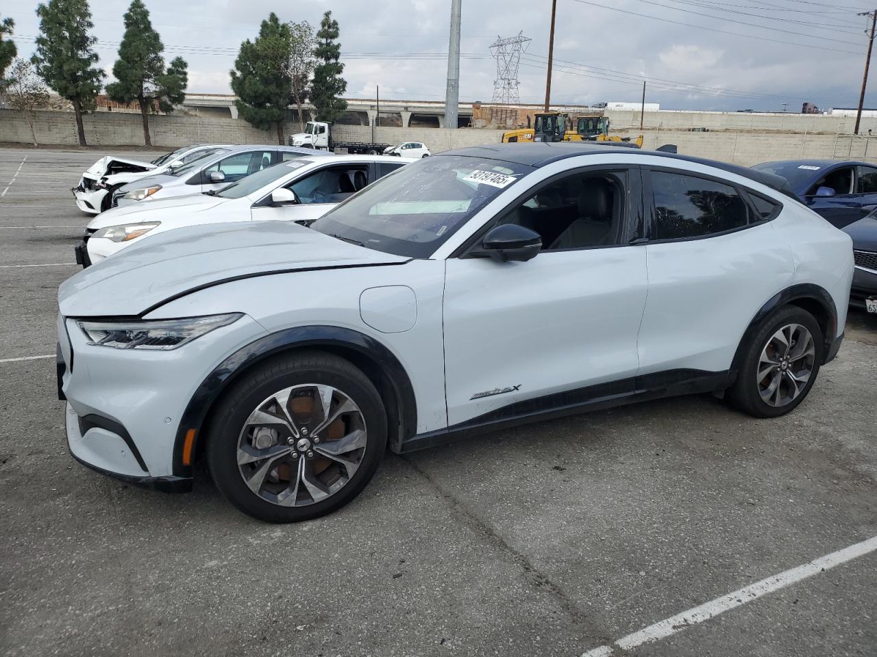 FORD MUSTANG PREMIUM