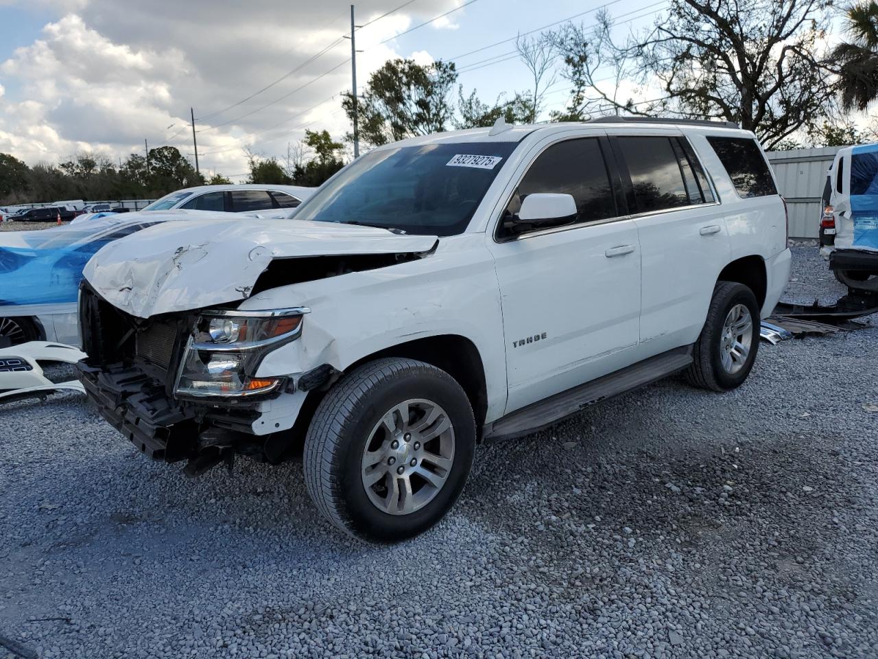 CHEVROLET TAHOE C1500 LS