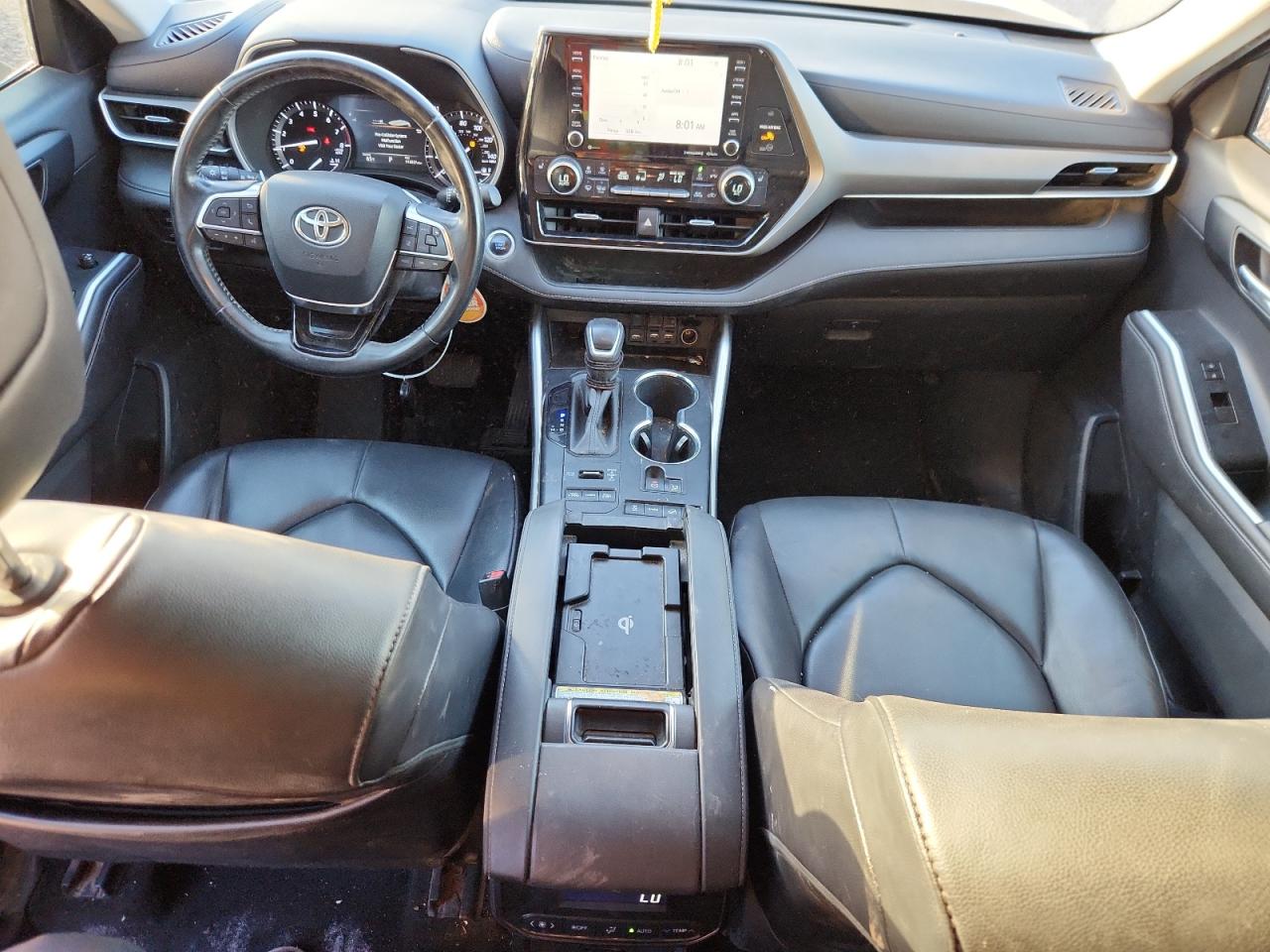 TOYOTA HIGHLANDER XLE