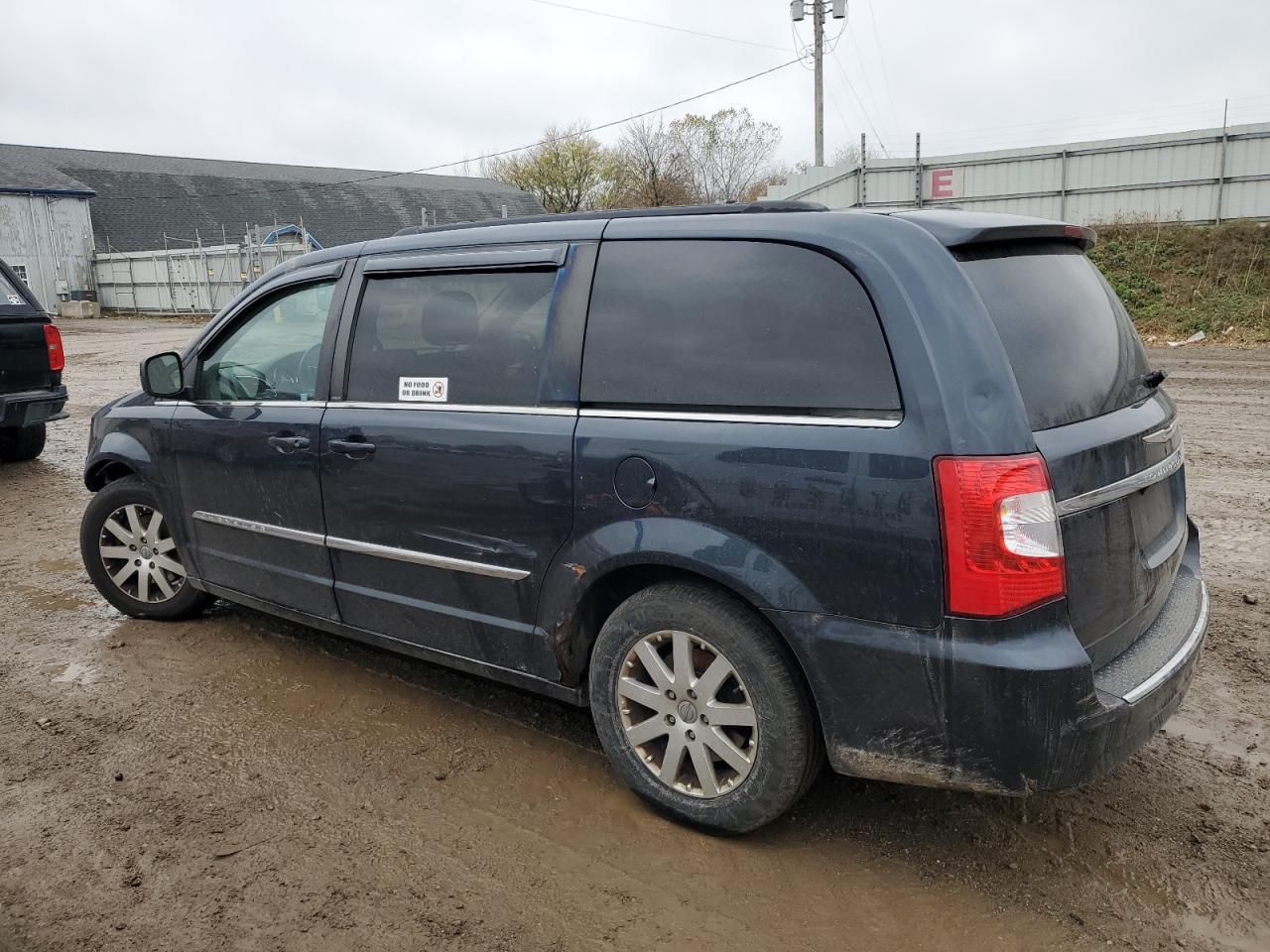 CHRYSLER TOWN & COUNTRY TOURING