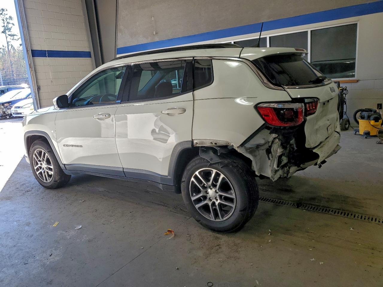 JEEP COMPASS LATITUDE