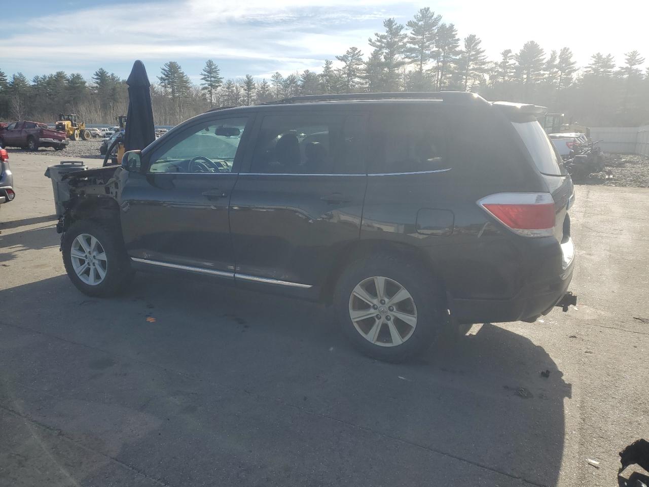 TOYOTA HIGHLANDER BASE