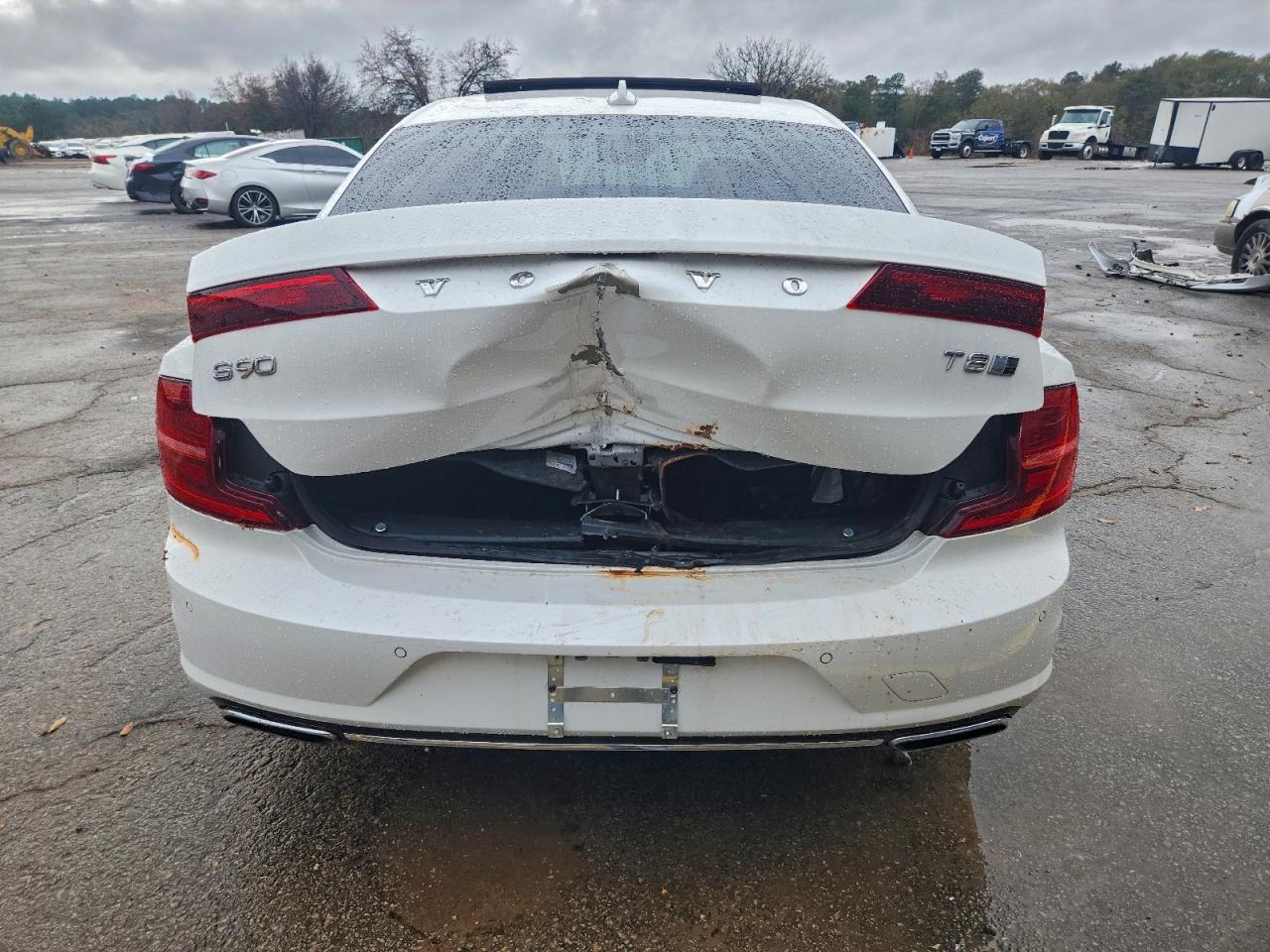 VOLVO S90 T8 INSCRIPTION