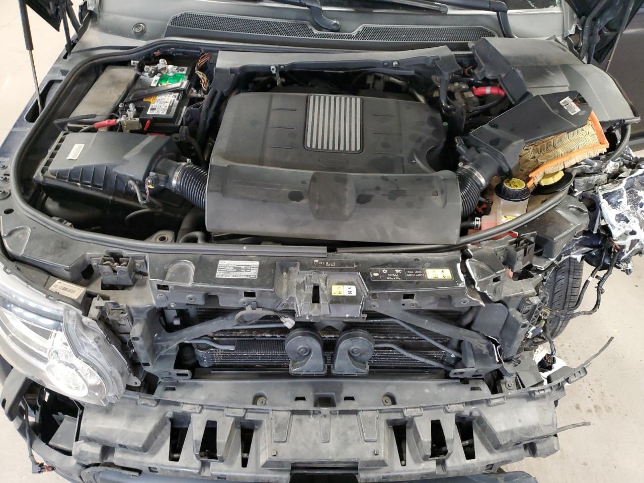 Lot #3312593258 2016 LAND ROVER LR4