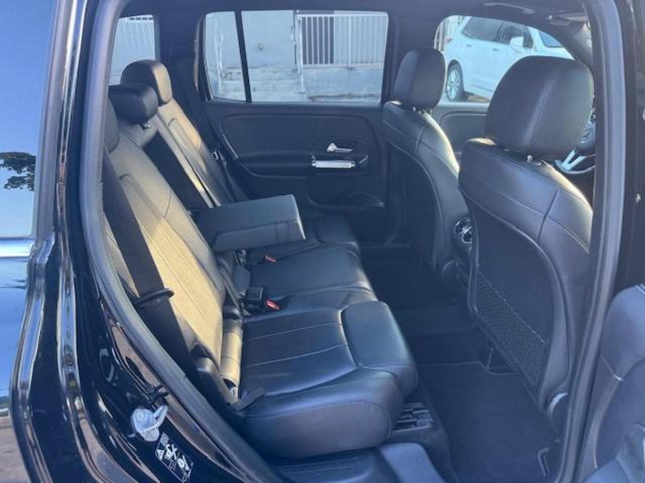 MERCEDES-BENZ GLB-CLASS 250