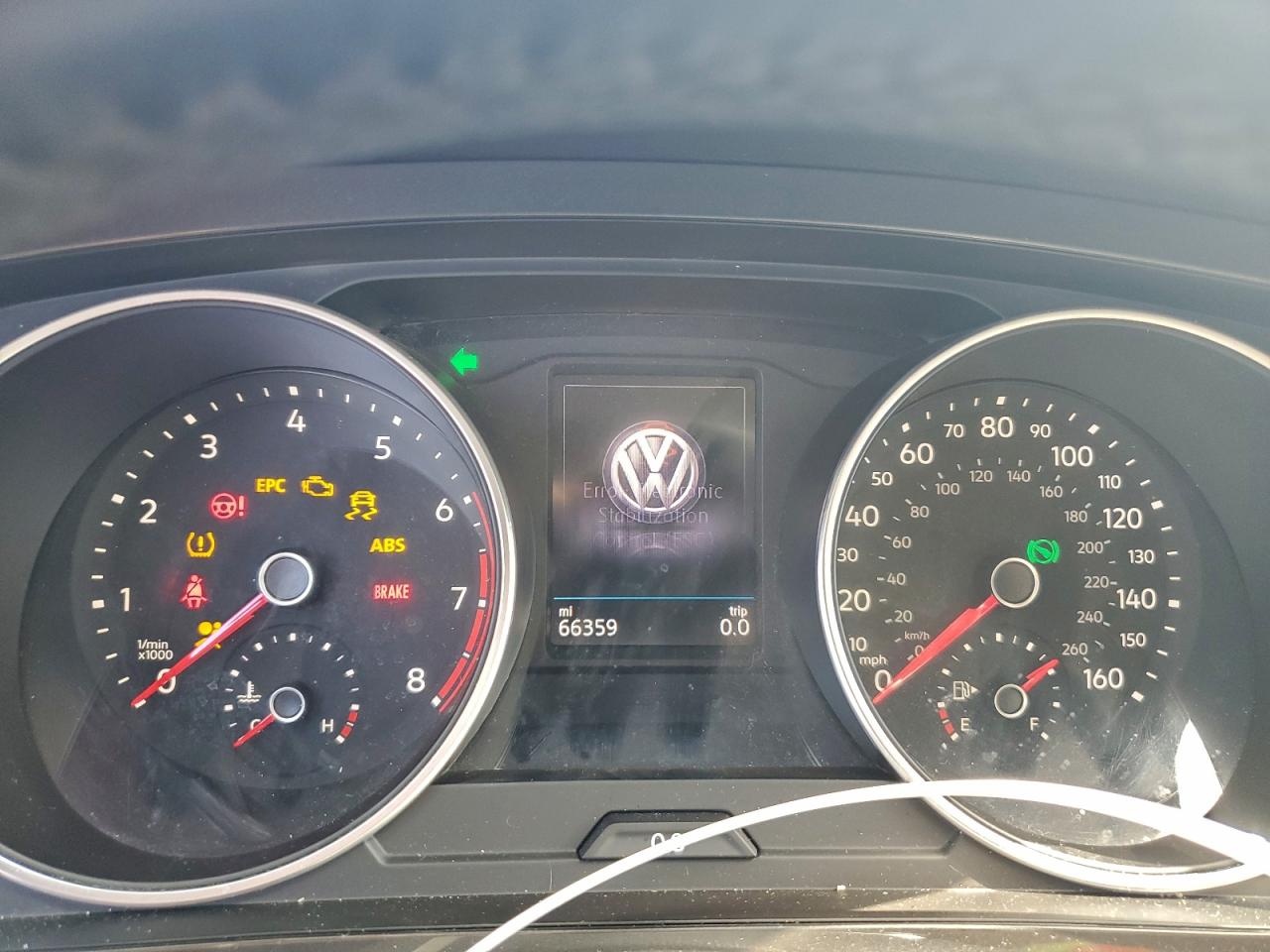 VOLKSWAGEN TIGUAN SE