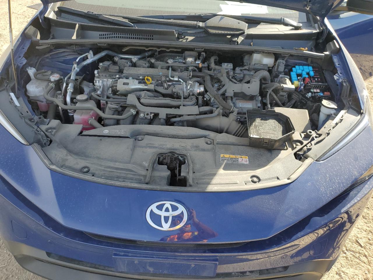 TOYOTA PRIUS LE