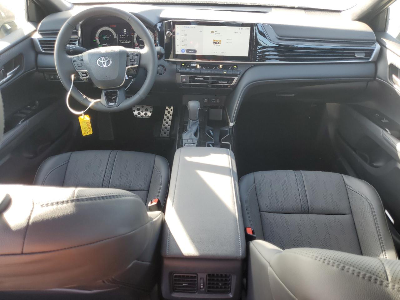 TOYOTA CAMRY XSE