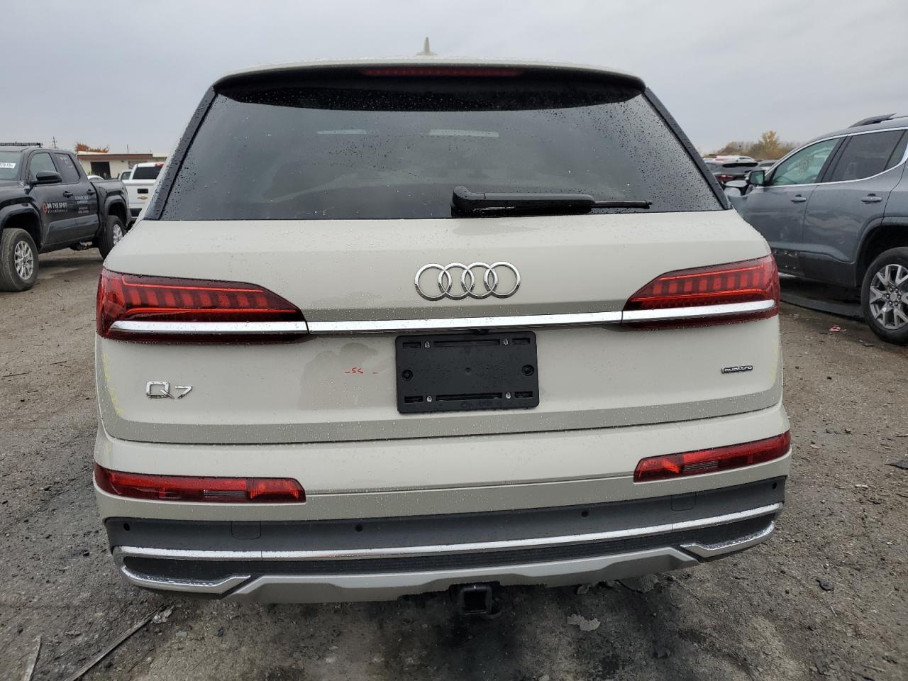 AUDI Q7 PREMIUM PLUS