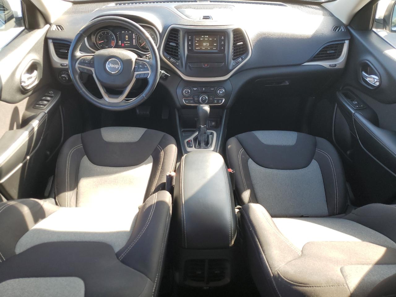 JEEP GRAND CHEROKEE LATITUDE