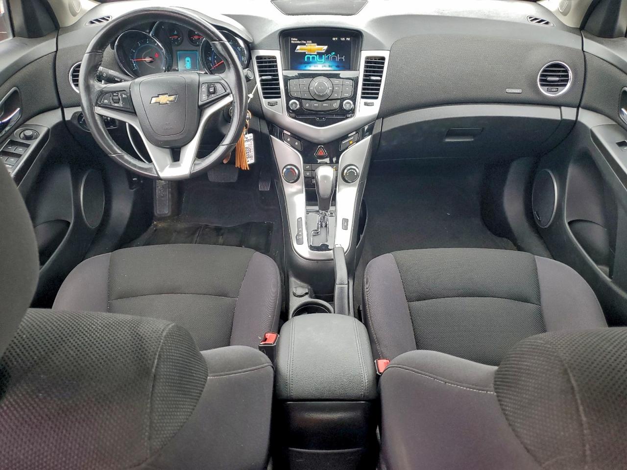 CHEVROLET CRUZE LT