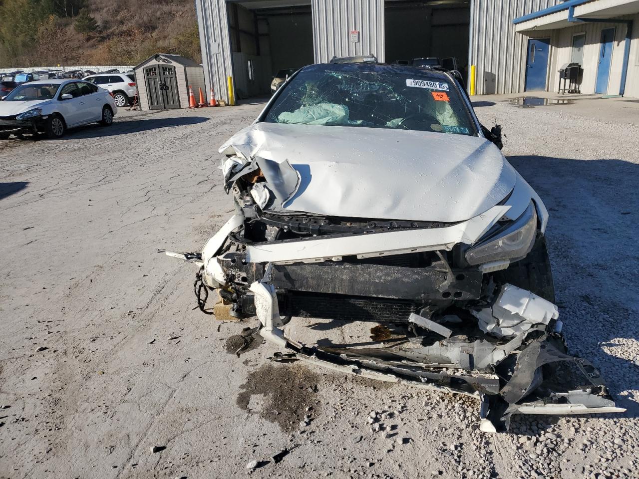 INFINITI Q50 RED SPORT 400