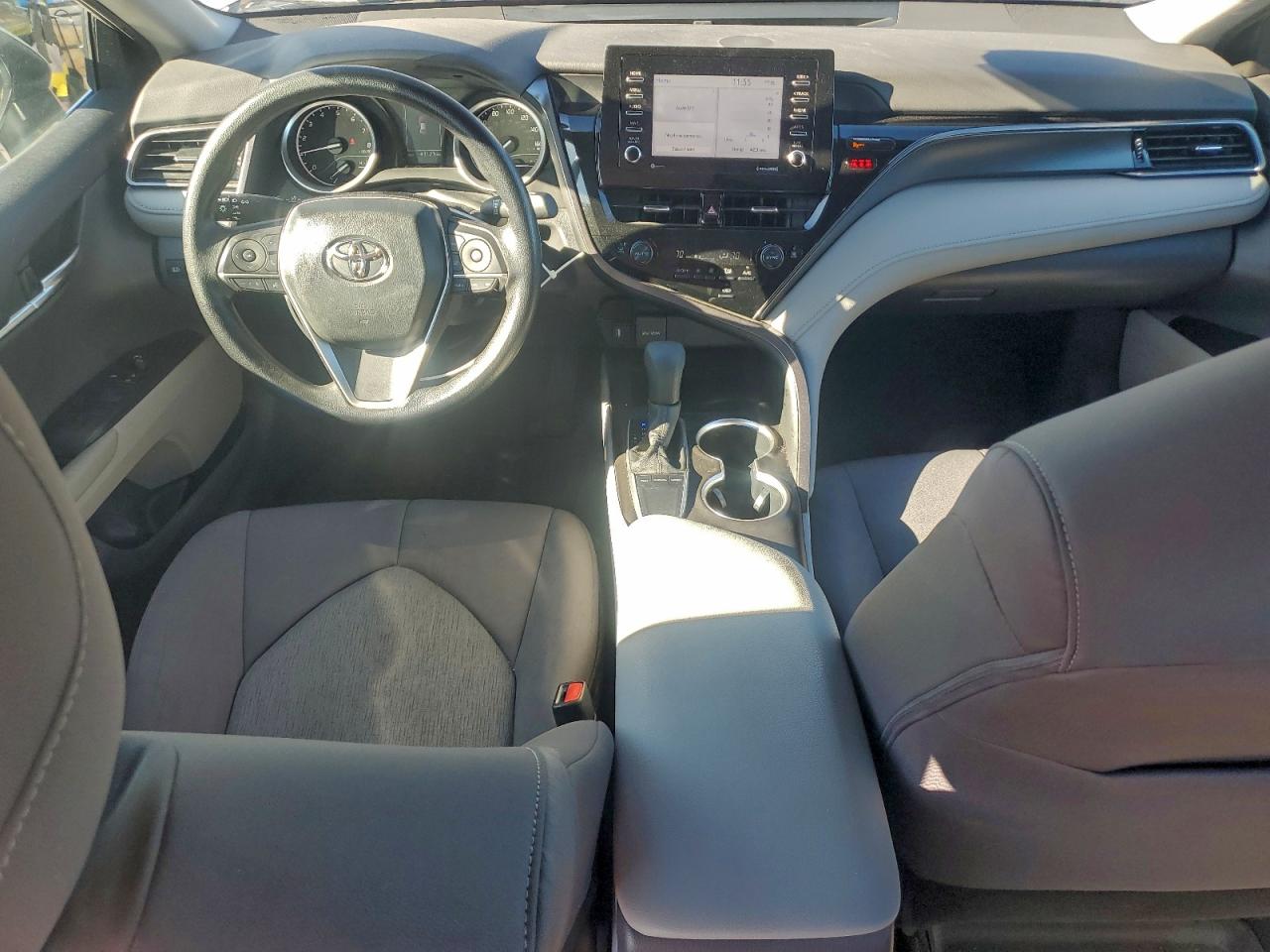 Lot #3317088001 2023 TOYOTA CAMRY LE