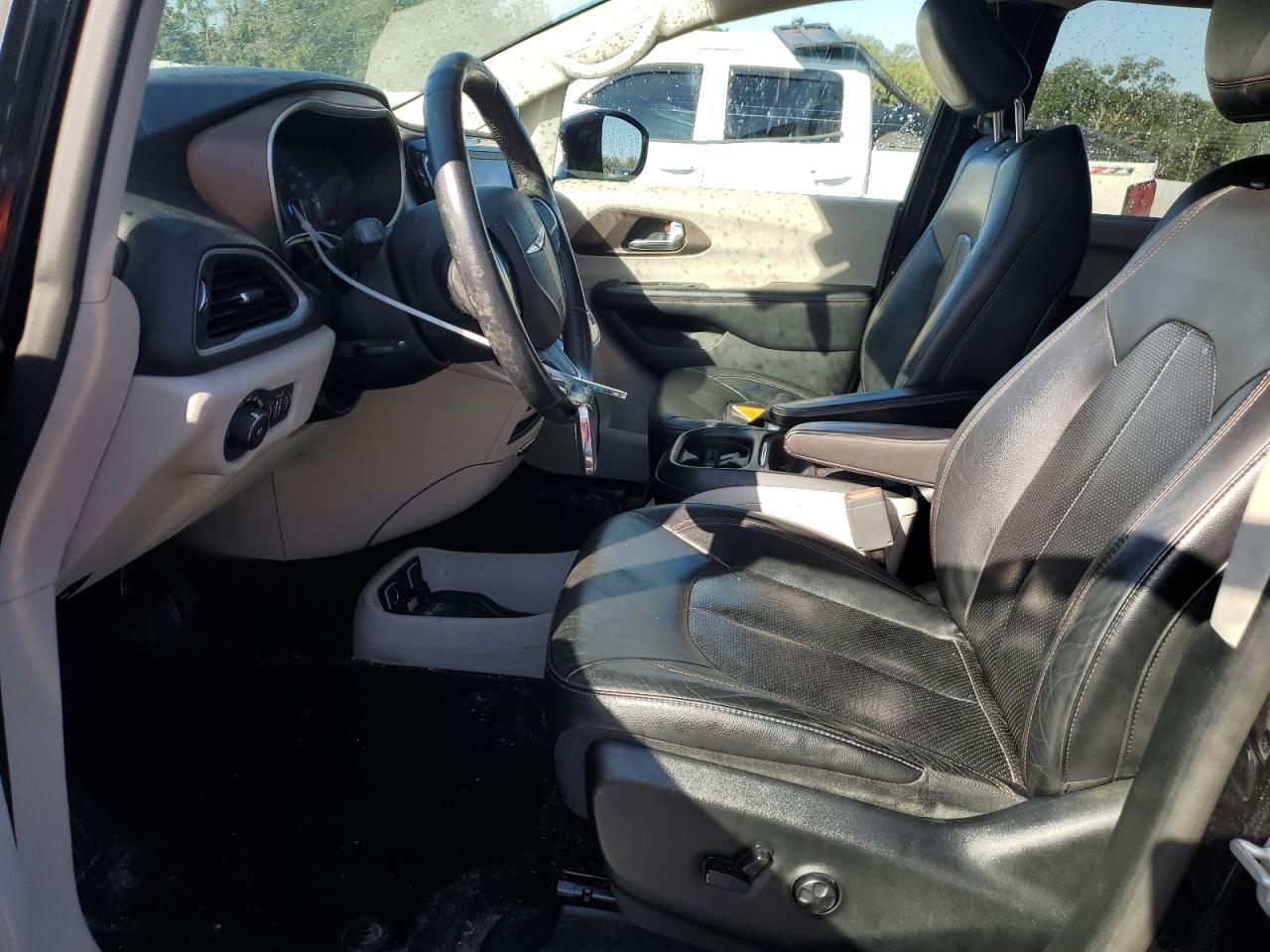 CHRYSLER PACIFICA TOURING L