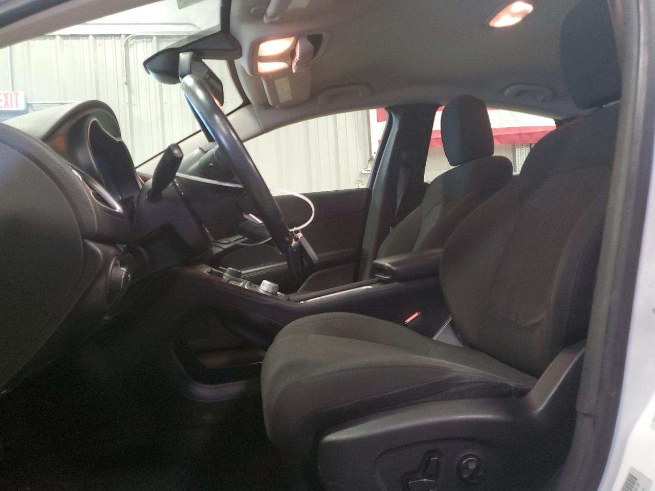 CHRYSLER 200 LIMITED