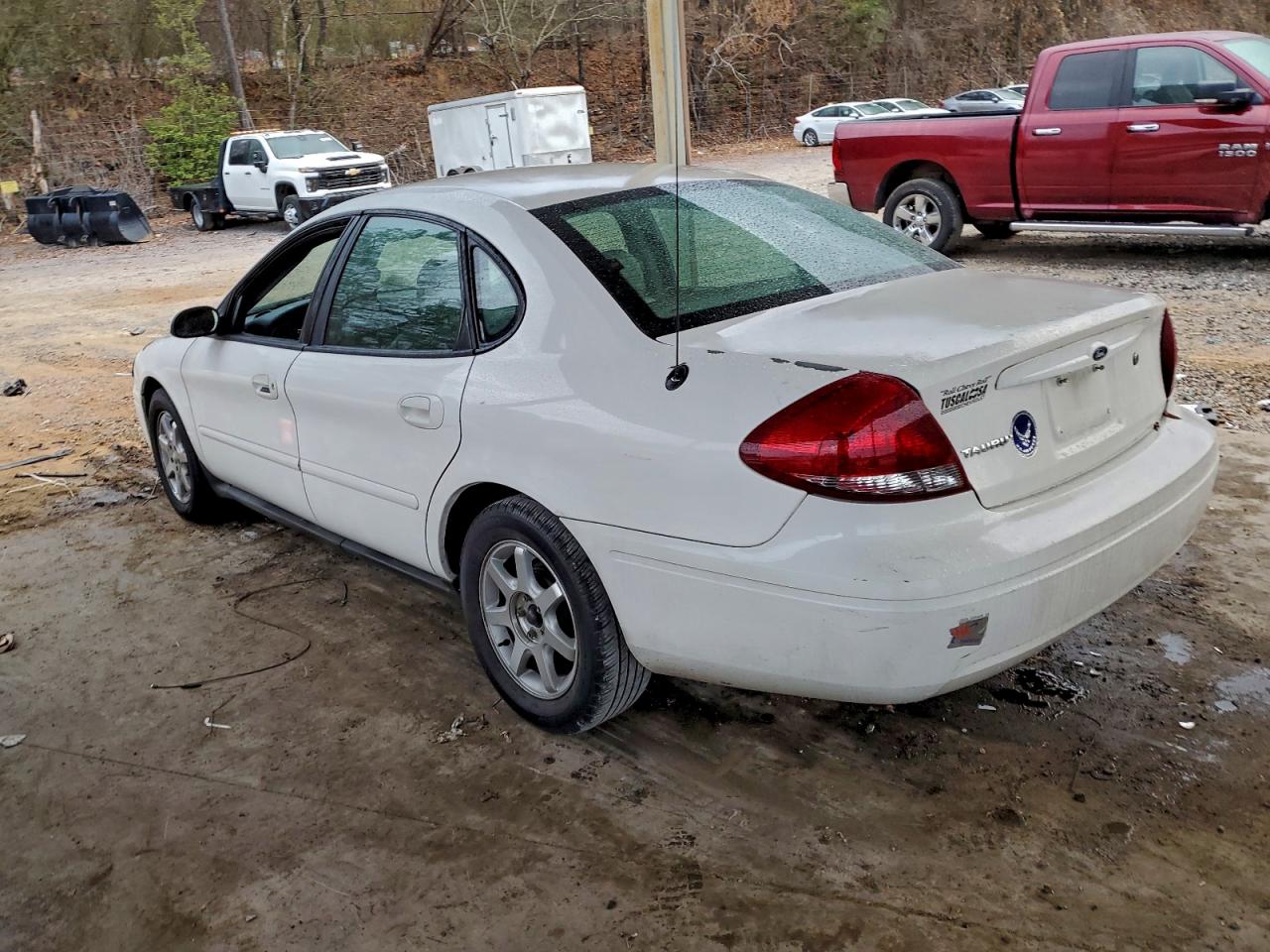 Lot #3301819423 2007 FORD TAURUS SEL