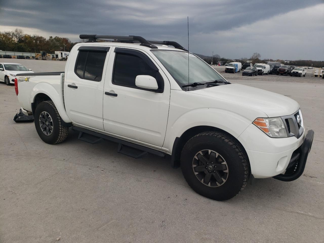 NISSAN FRONTIER S