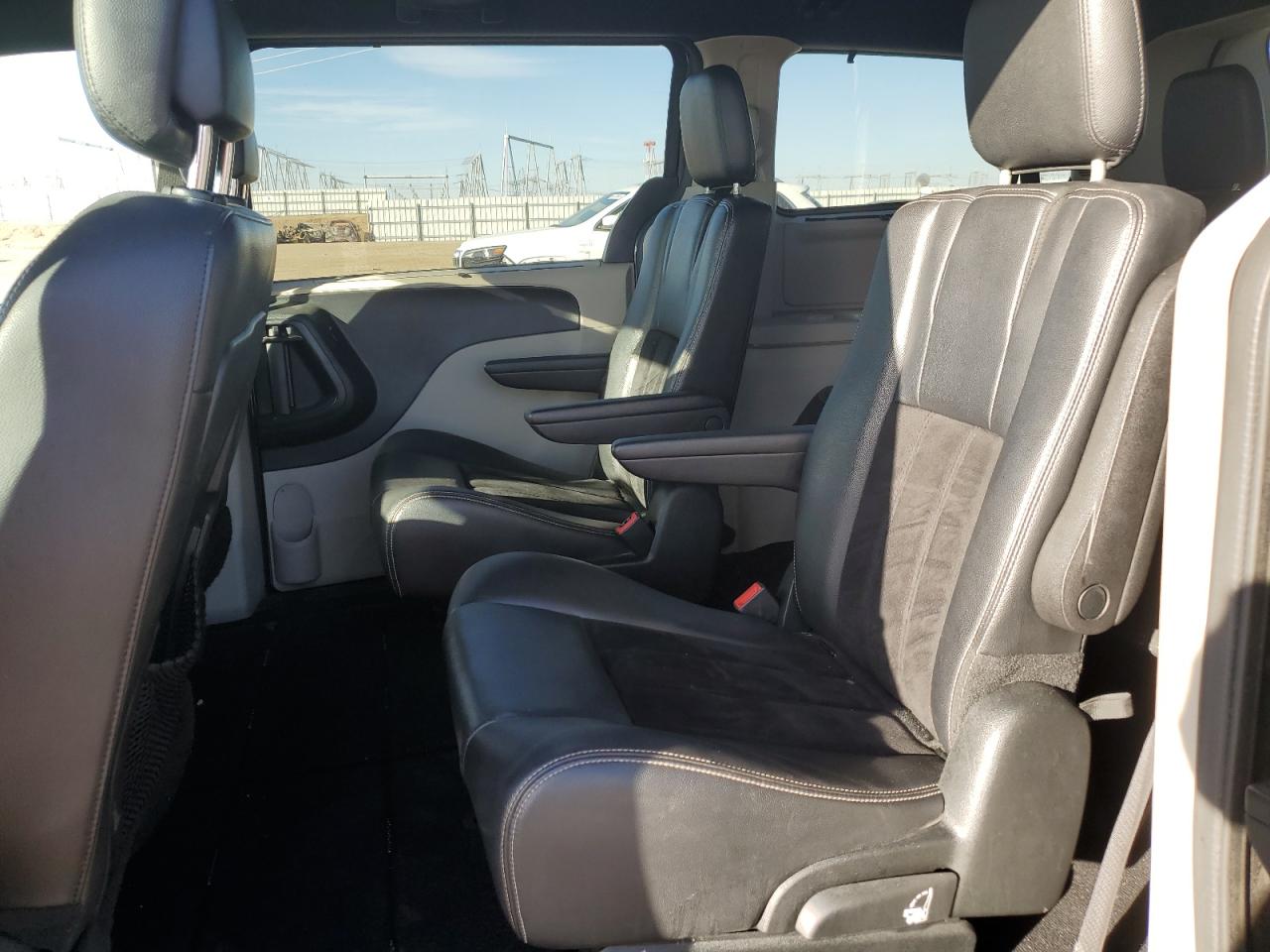 DODGE GRAND CARAVAN SXT