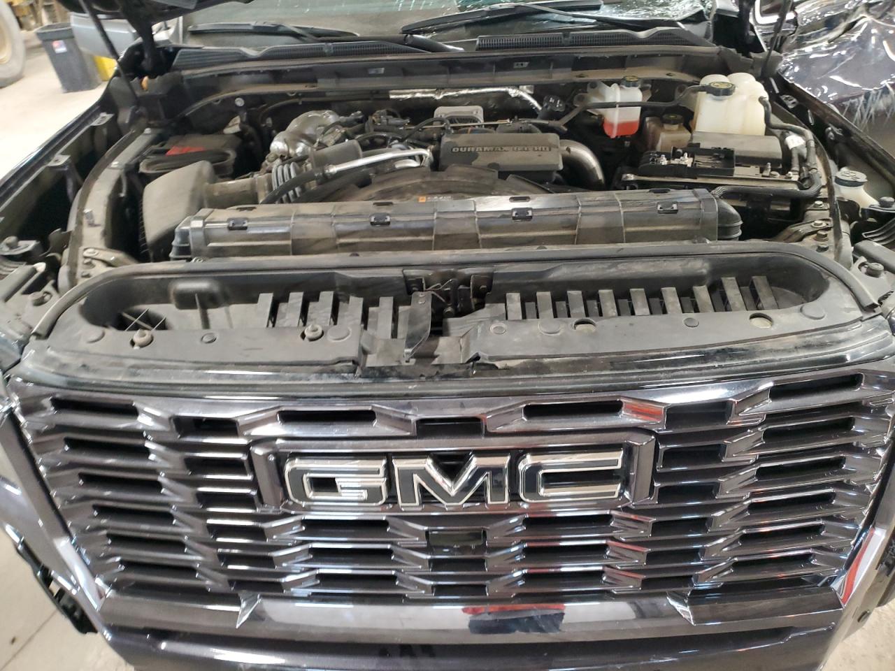 GMC SIERRA K2500 DENALI ULTIMATE