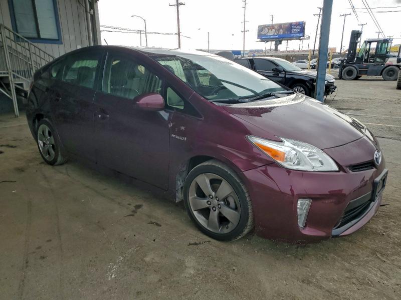 2013 TOYOTA PRIUS #3304815554