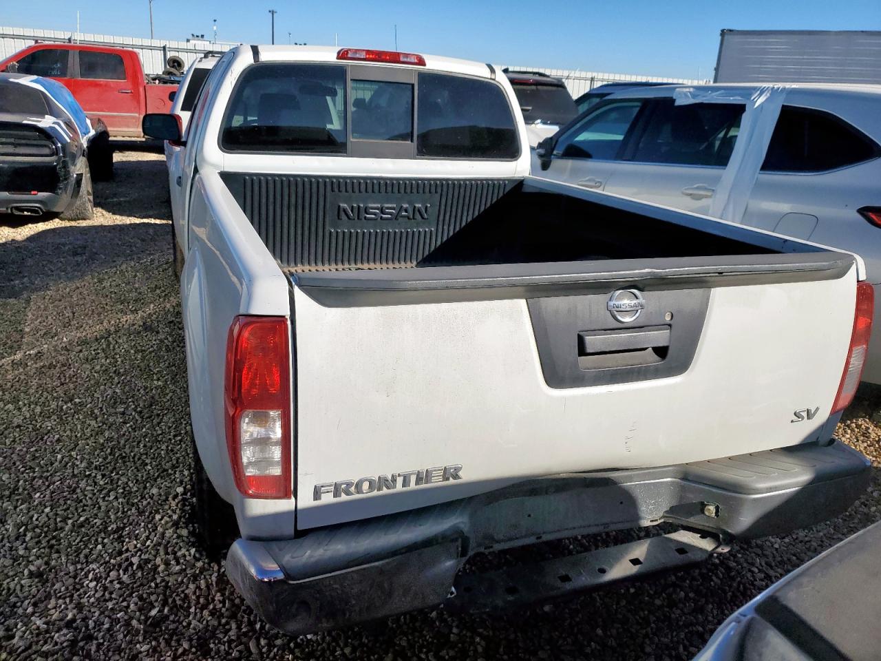 NISSAN FRONTIER S