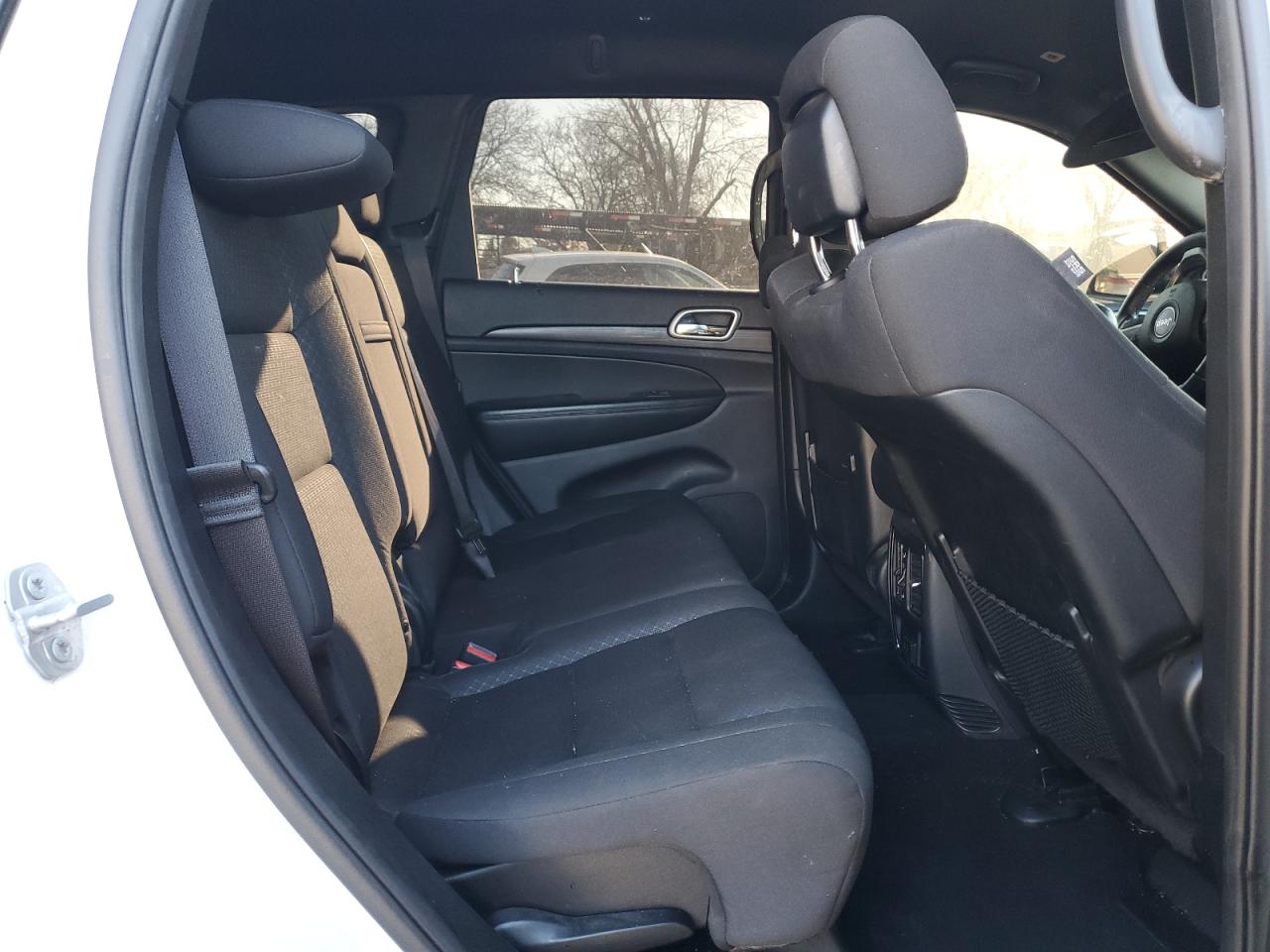 JEEP GRAND CHEROKEE LAREDO