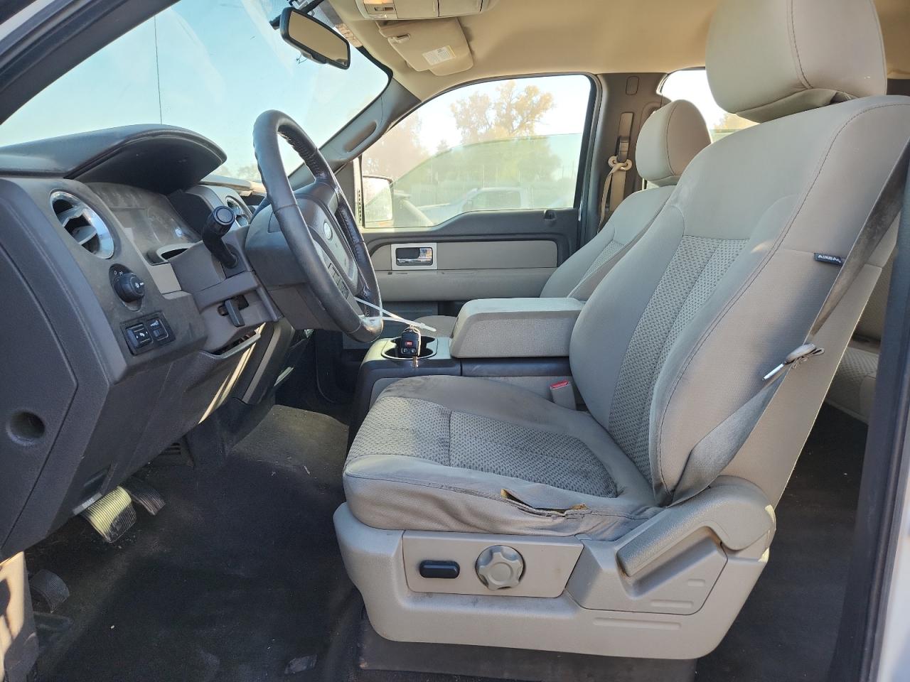 FORD F-150 SUPERCREW