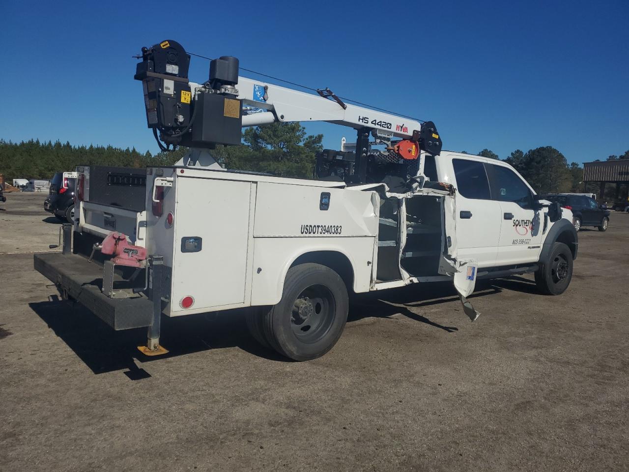 FORD F-550 SUPER DUTY