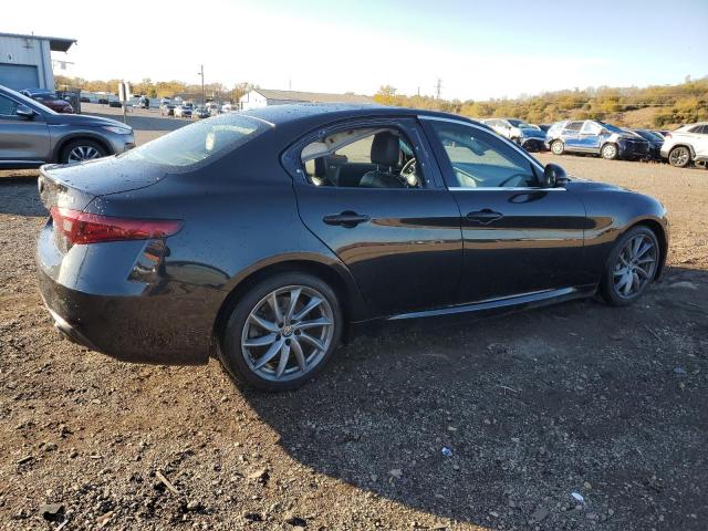 2017 ALFA ROMEO GIULIA Q4 ZARFAEDN0H7528611