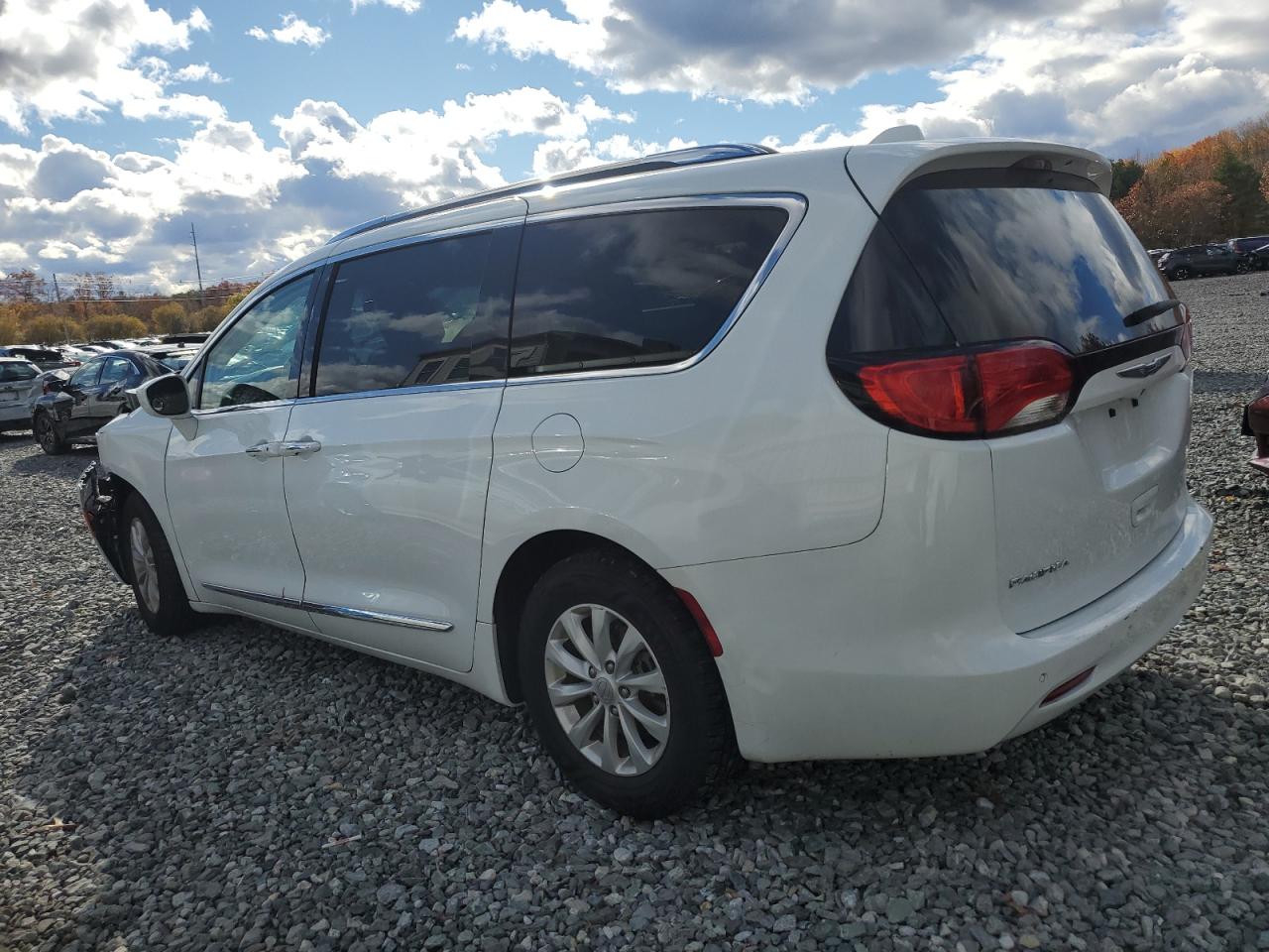 CHRYSLER PACIFICA TOURING L
