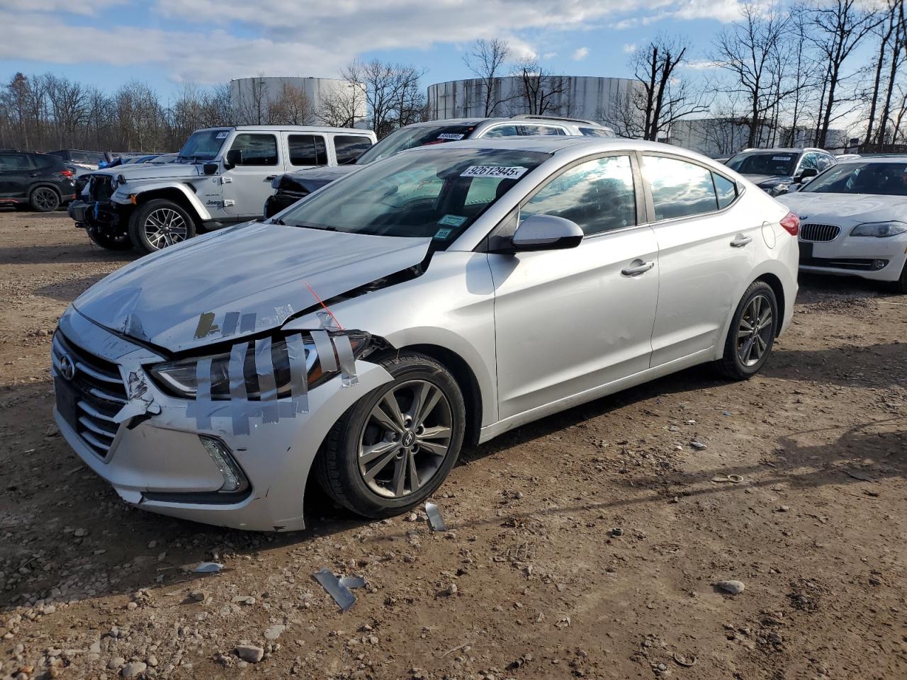Lot #3305302367 2018 HYUNDAI ELANTRA SE