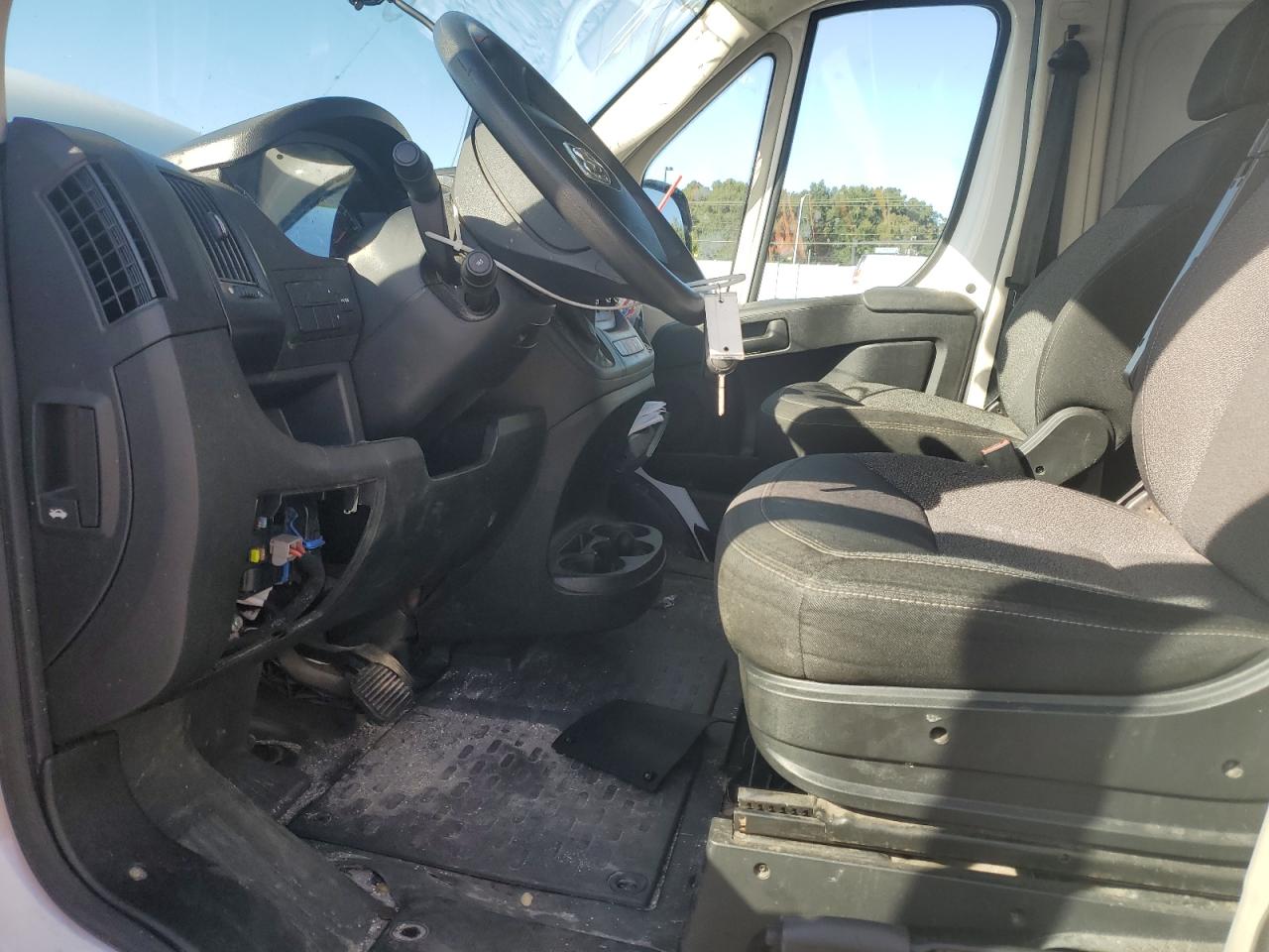 Lot #3302879928 2020 RAM PROMASTER CARGO VAN