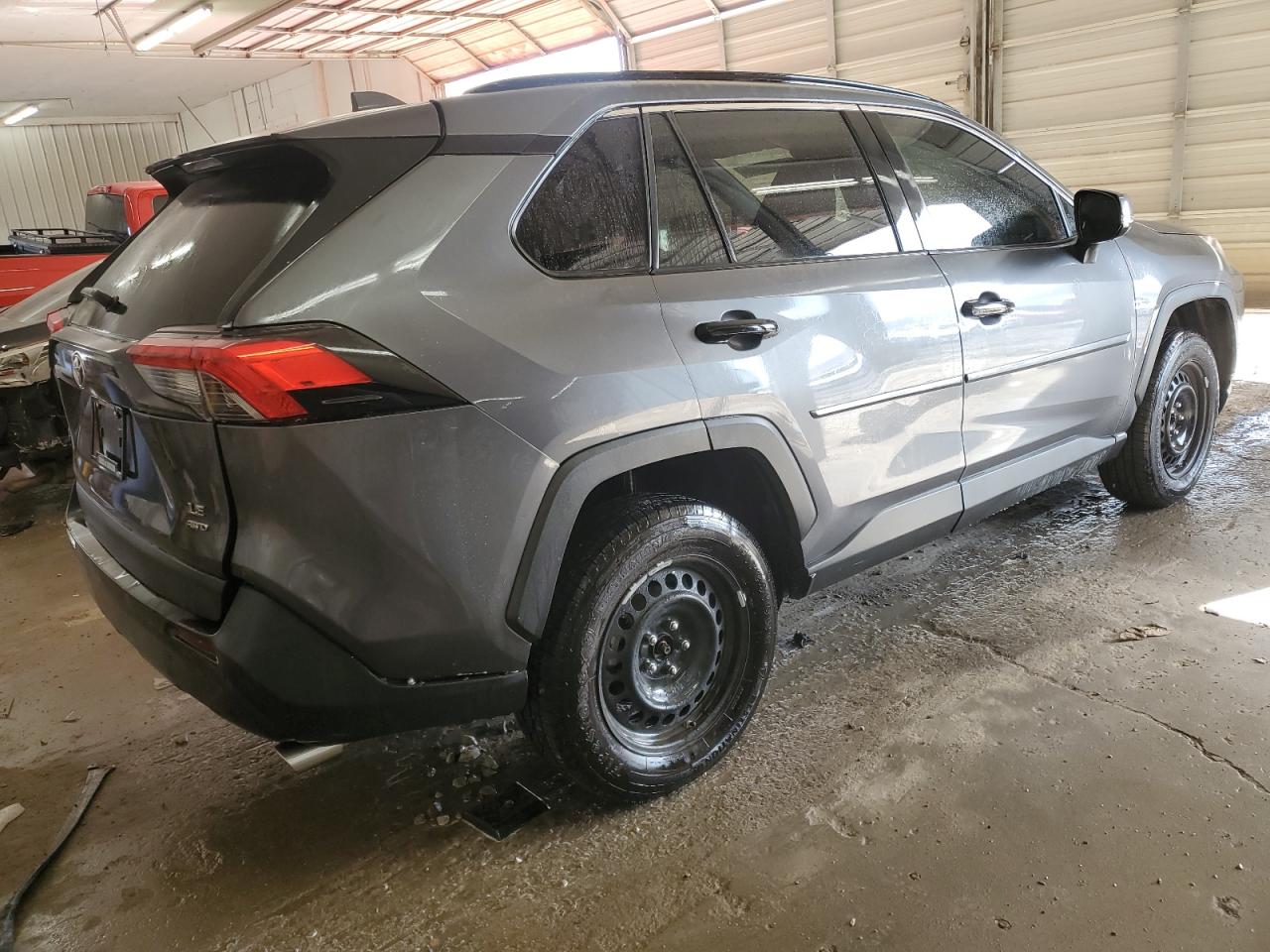 TOYOTA RAV4 LE