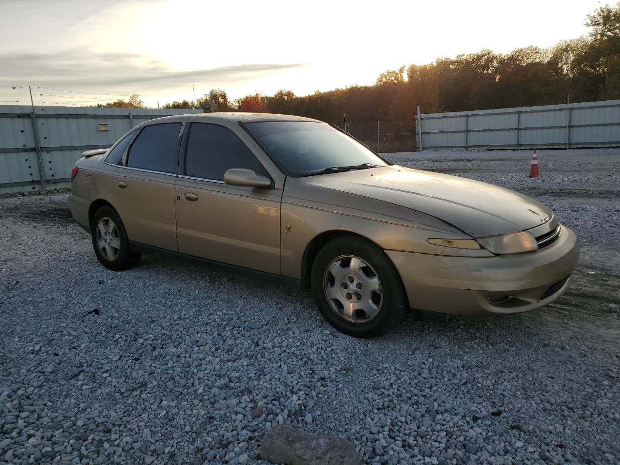 Lot #3297132524 2001 SATURN L300