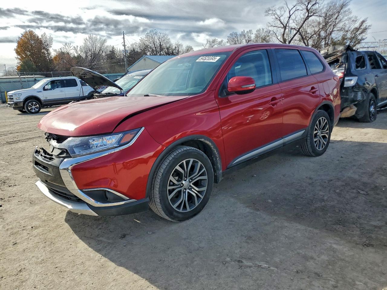 MITSUBISHI OUTLANDER SE