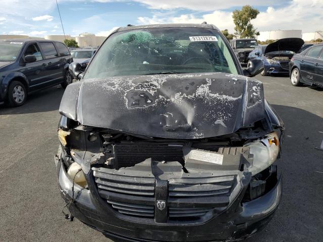 2005 DODGE GRAND CARA #3298229028