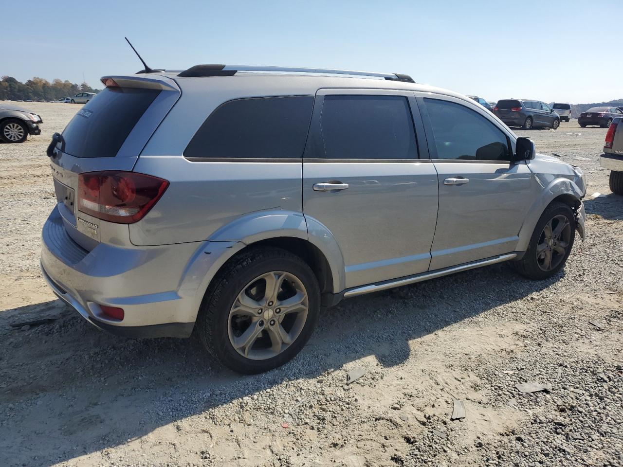 DODGE JOURNEY CROSSROAD