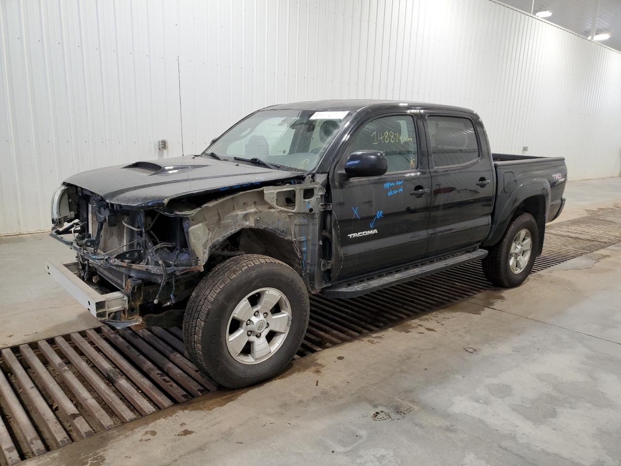 TOYOTA TACOMA DOUBLE CAB
