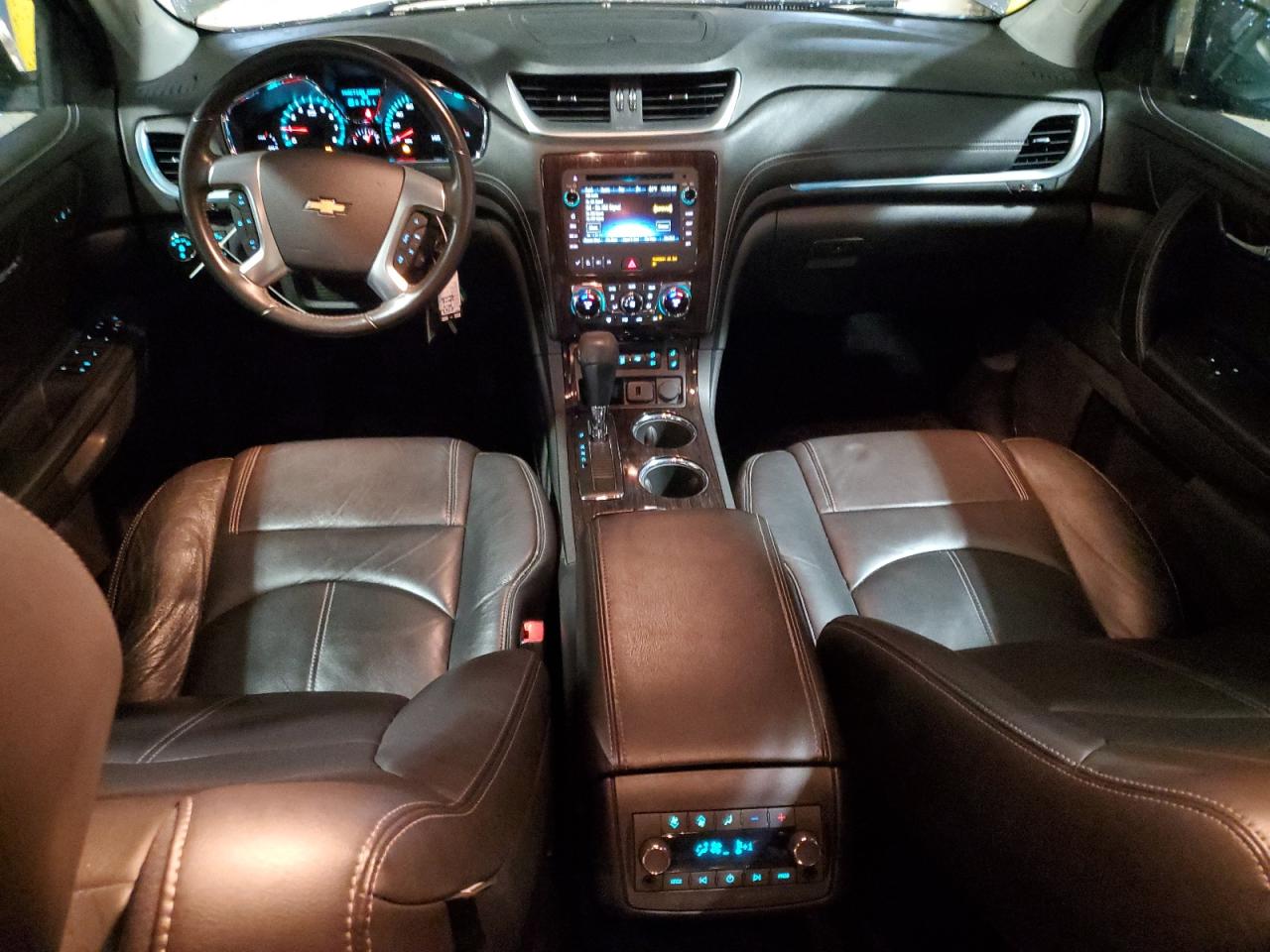 CHEVROLET TRAVERSE LT