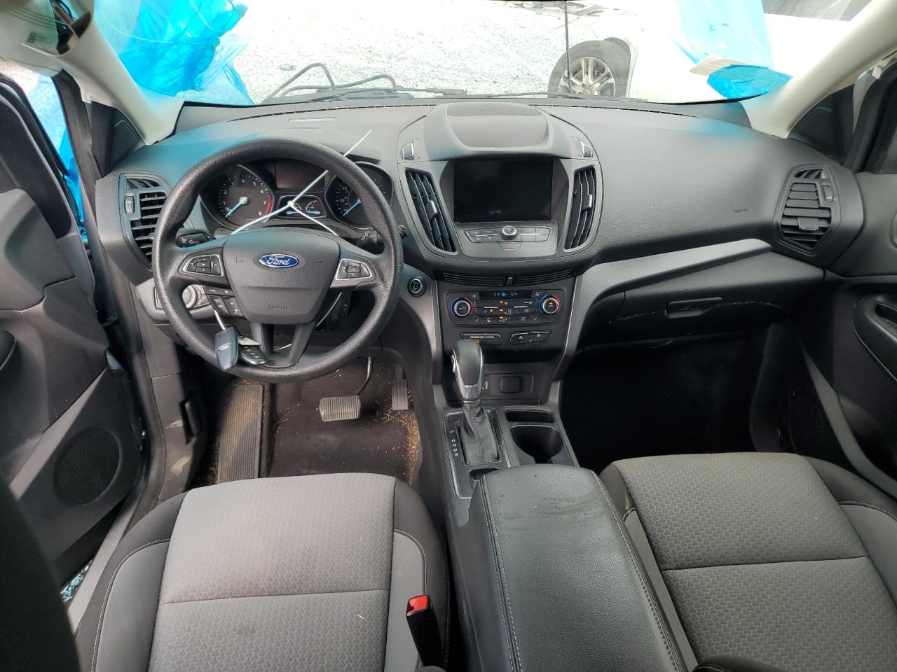 FORD ESCAPE SE